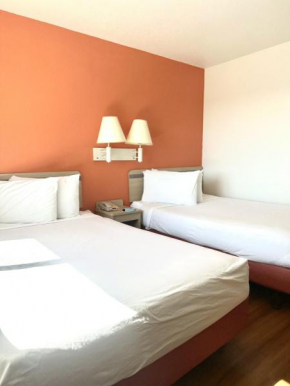 Motel 6